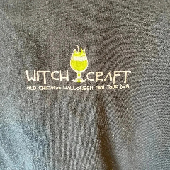 Gildan Witch Craft Old Chicago Halloween Tour 2014 Shirt Unisex adult Plus Sz 2X - Picture 4 of 5